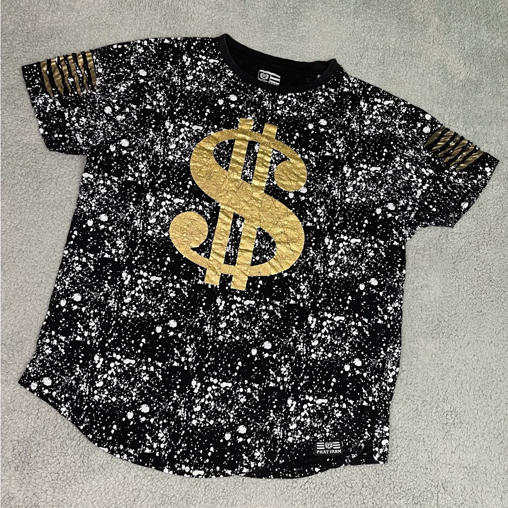 Graphic tee